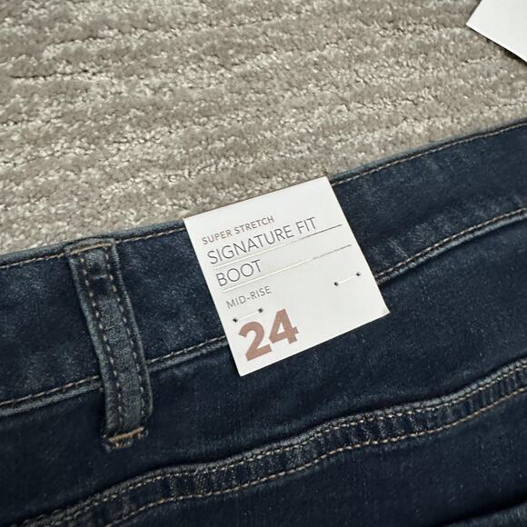 Lane Bryant Jeans Womens 24 Dark Wash Bootcut Mid Rise Signature Super Stretch - Picture 8 of 16